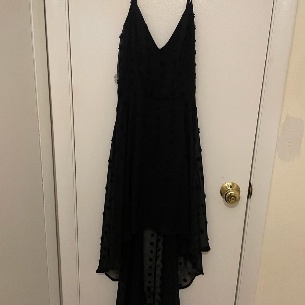 Dress - Picture 4 of 4